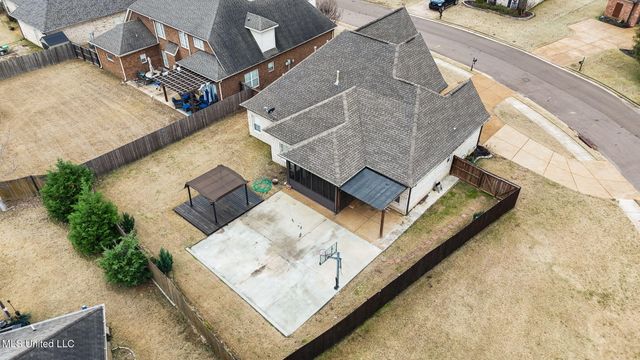 2931 Chattering Lane, Southaven, MS 38672