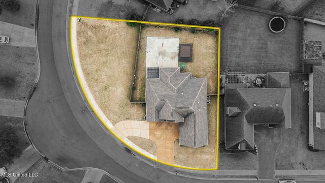 2931 Chattering Lane, Southaven, MS 38672