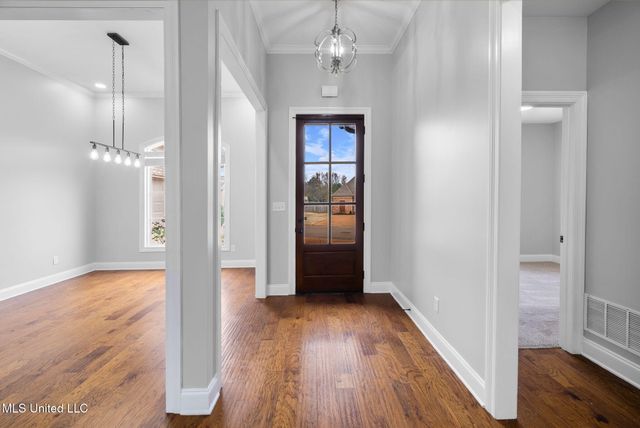 2931 Chattering Lane, Southaven, MS 38672