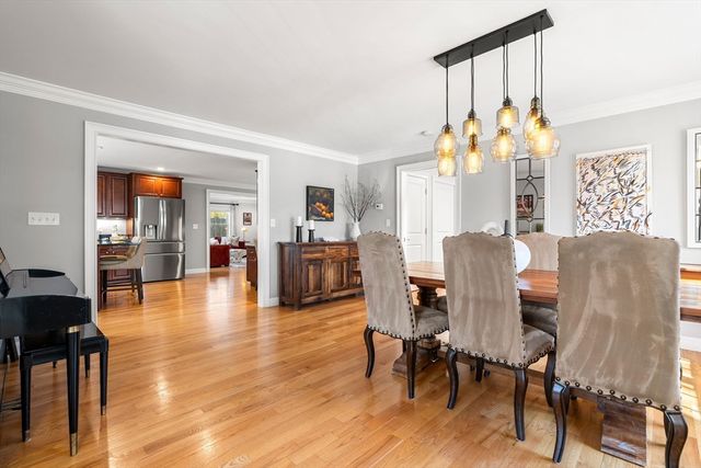 152 Charlton St, Arlington, MA 02476
