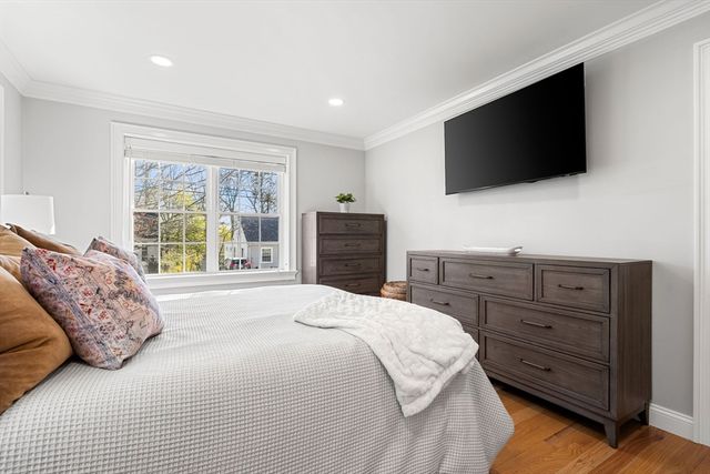 152 Charlton St, Arlington, MA 02476