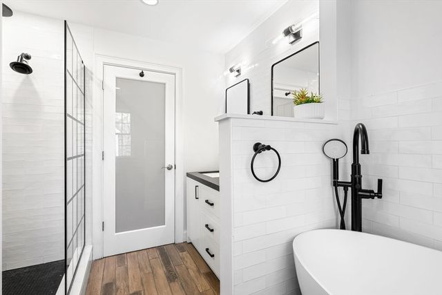 152 Charlton St, Arlington, MA 02476