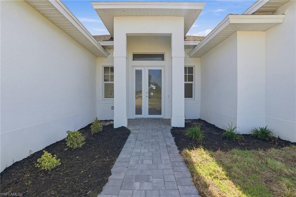 4324 NE 14th AVE, CAPE CORAL, FL 33909 — photo 3