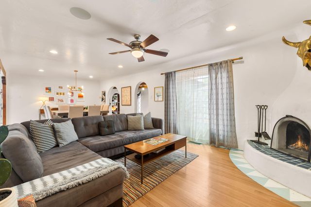 610 Carlisle Boulevard SE, Albuquerque, NM 87106