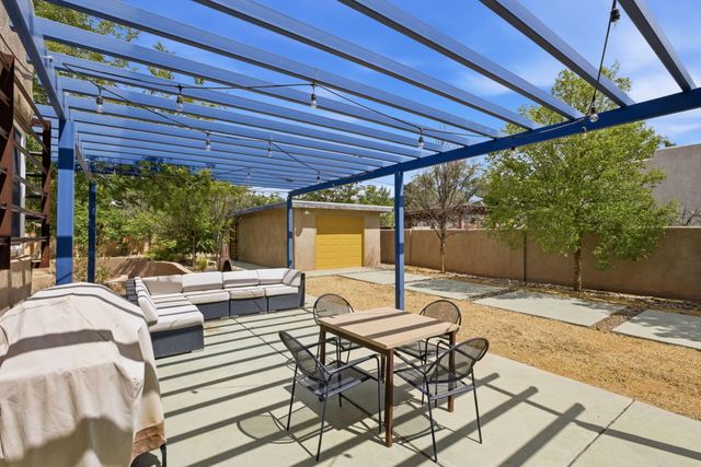 610 Carlisle Boulevard SE, Albuquerque, NM 87106