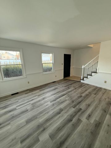 200 Strawberry Lane, Nicholasville, KY 40356