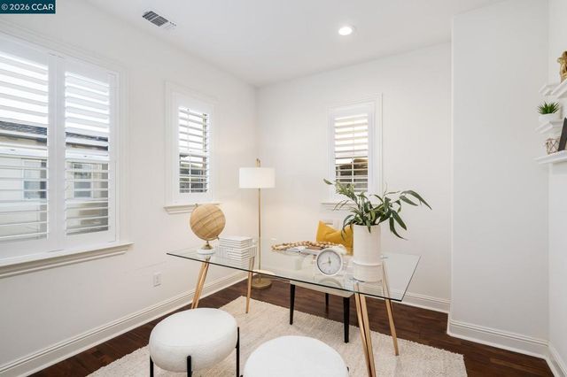 748 Roseum Ct, San Ramon, CA 94582