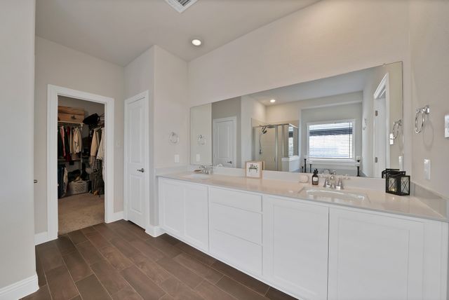 10928 Canyon Mine Drive, Aubrey, TX 76227