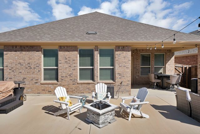 10928 Canyon Mine Drive, Aubrey, TX 76227