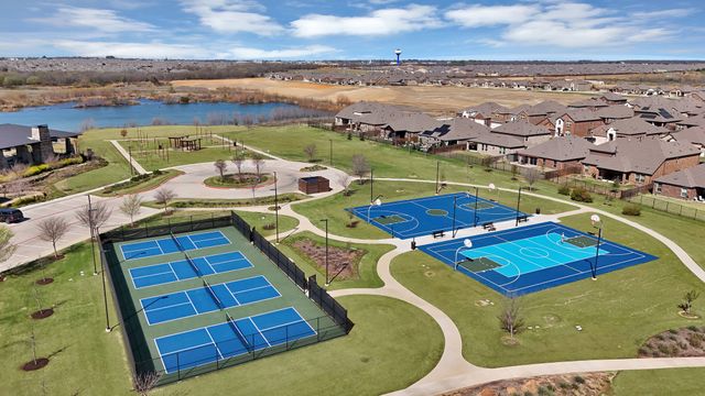 10928 Canyon Mine Drive, Aubrey, TX 76227