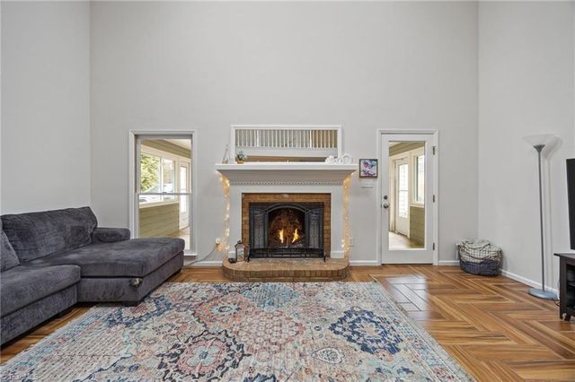 6295 Selwyck Lane, Kernersville, NC 27284