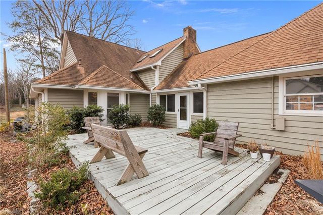 6295 Selwyck Lane, Kernersville, NC 27284