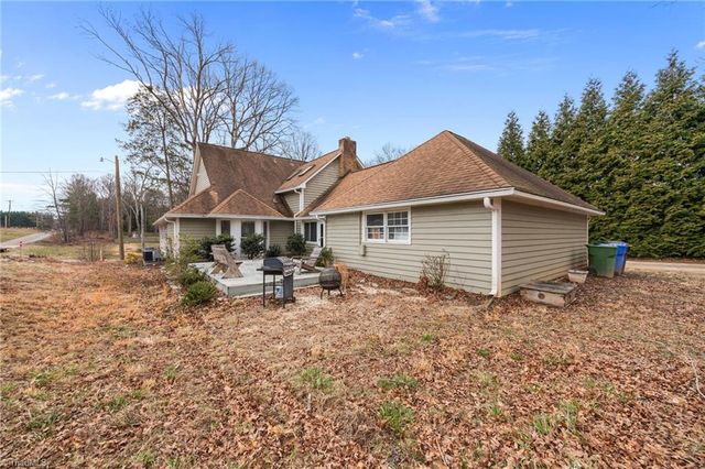 6295 Selwyck Lane, Kernersville, NC 27284