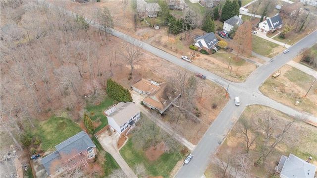 6295 Selwyck Lane, Kernersville, NC 27284