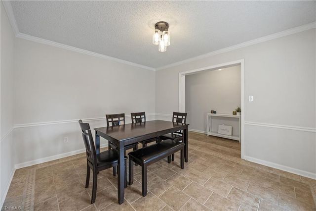 6295 Selwyck Lane, Kernersville, NC 27284