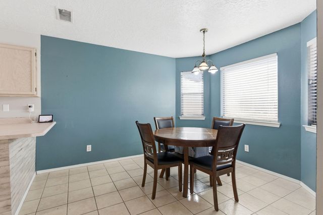 1815 TIERRA DEL OSO Drive NW, Albuquerque, NM 87120