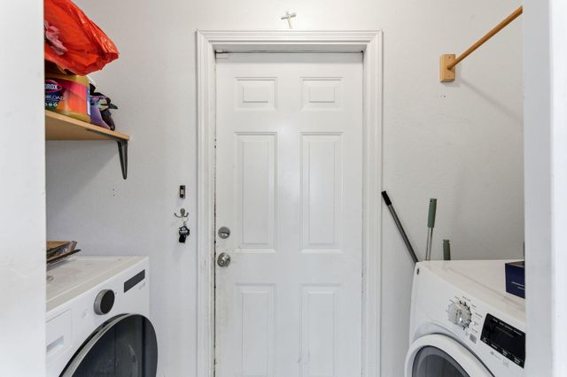 1815 TIERRA DEL OSO Drive NW, Albuquerque, NM 87120