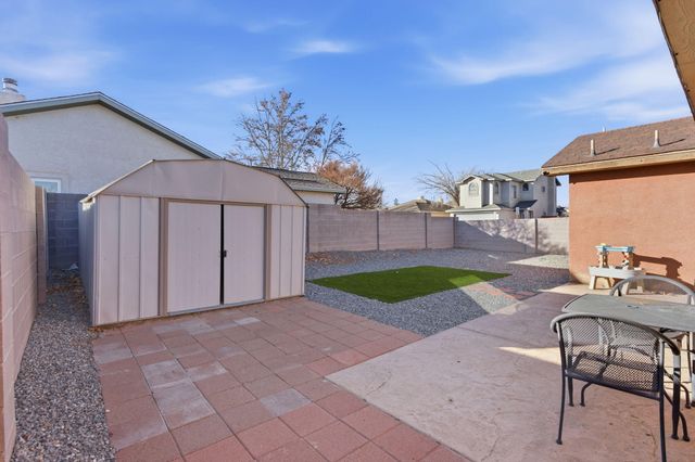 1815 TIERRA DEL OSO Drive NW, Albuquerque, NM 87120