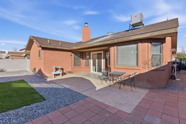 1815 TIERRA DEL OSO Drive NW, Albuquerque, NM 87120