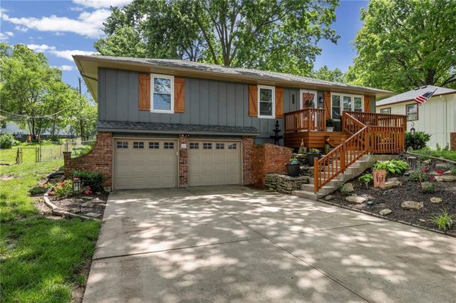 14113 W 92ND Terrace, Lenexa, KS 66215
