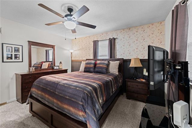 14113 W 92ND Terrace, Lenexa, KS 66215