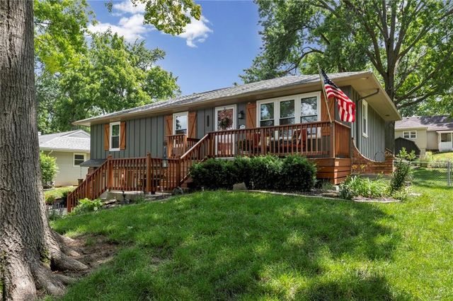 14113 W 92ND Terrace, Lenexa, KS 66215