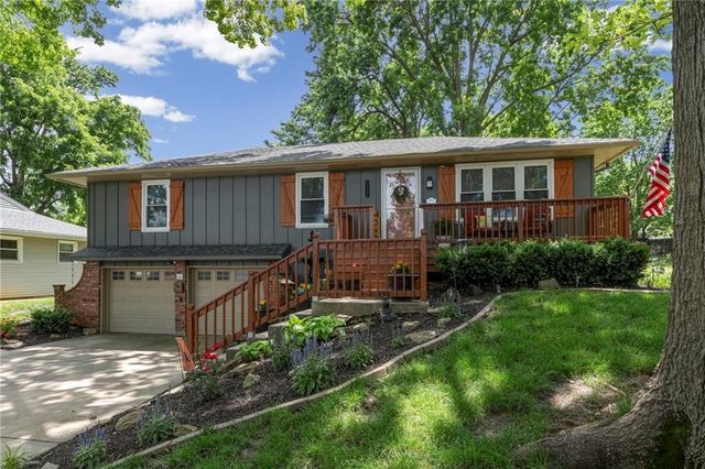 14113 W 92ND Terrace, Lenexa, KS 66215