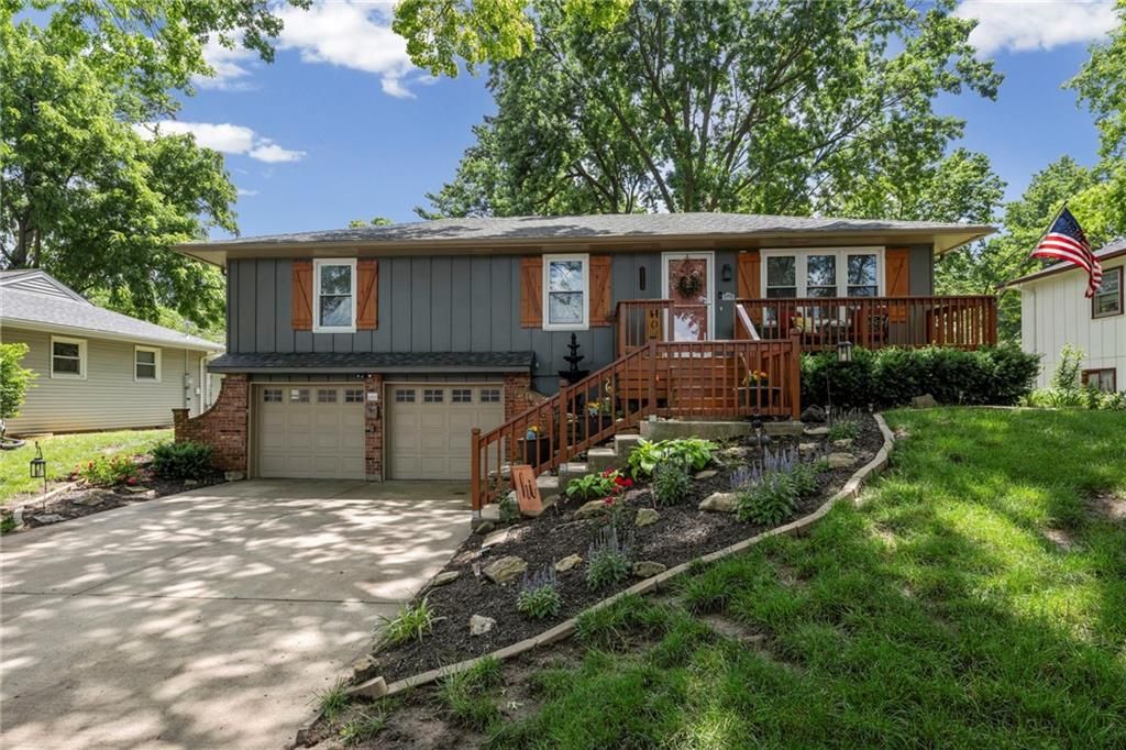 14113 W 92ND Terrace, Lenexa, KS 66215