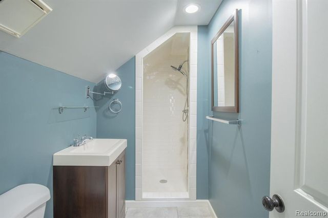 515 Farmdale Street, Ferndale, MI 48220