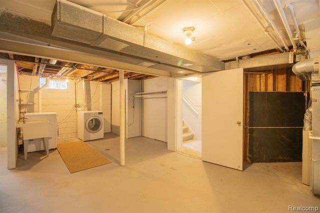 515 Farmdale Street, Ferndale, MI 48220