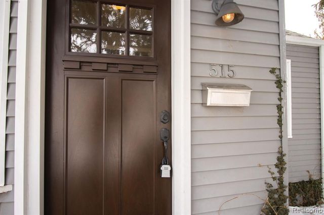 515 Farmdale Street, Ferndale, MI 48220