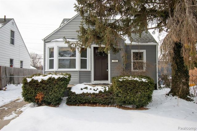 515 Farmdale Street, Ferndale, MI 48220