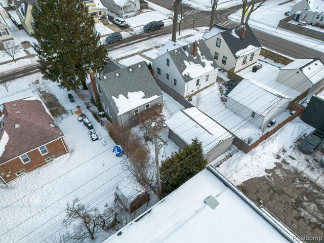 515 Farmdale Street, Ferndale, MI 48220