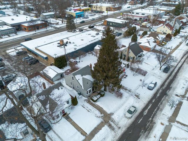 515 Farmdale Street, Ferndale, MI 48220