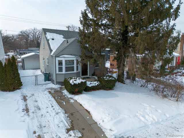 515 Farmdale Street, Ferndale, MI 48220