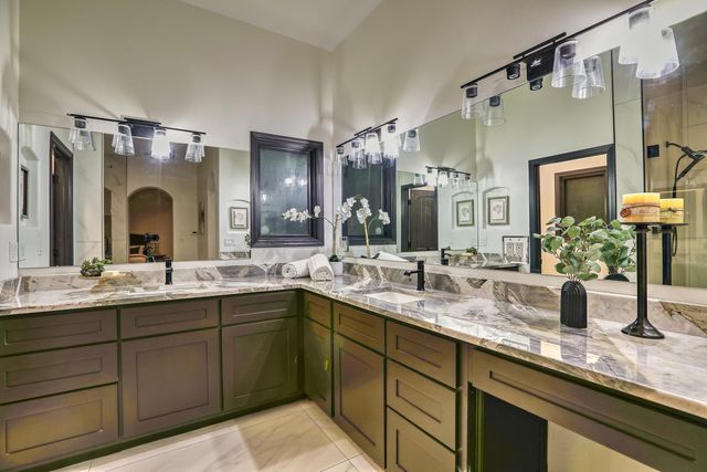 9900 Eagle Rock Avenue NE, Albuquerque, NM 87122