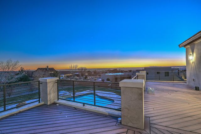 9900 Eagle Rock Avenue NE, Albuquerque, NM 87122