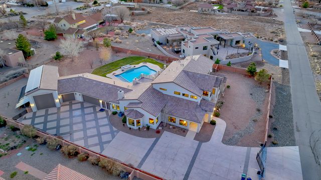 9900 Eagle Rock Avenue NE, Albuquerque, NM 87122