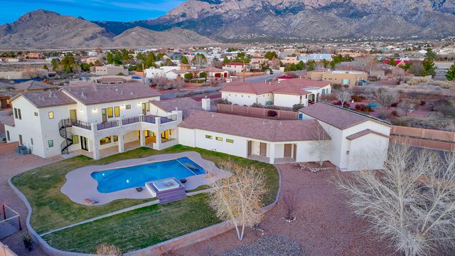 9900 Eagle Rock Avenue NE, Albuquerque, NM 87122