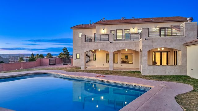 9900 Eagle Rock Avenue NE, Albuquerque, NM 87122