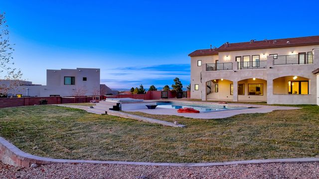 9900 Eagle Rock Avenue NE, Albuquerque, NM 87122