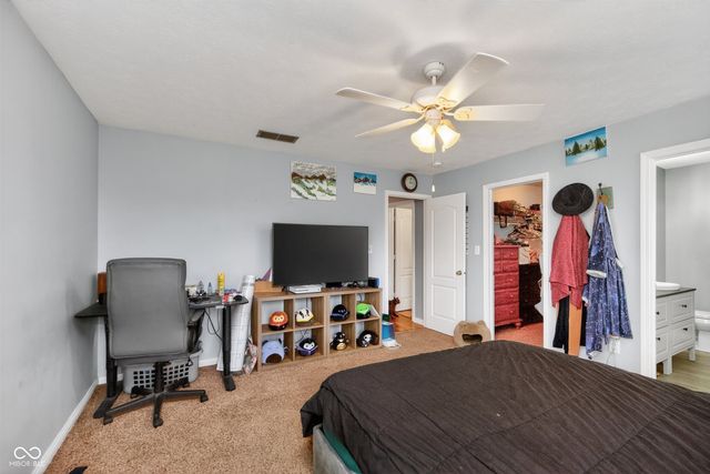 8174 Sydney Lane, Avon, IN 46123