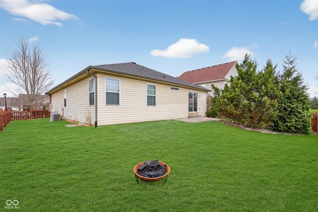 8174 Sydney Lane, Avon, IN 46123