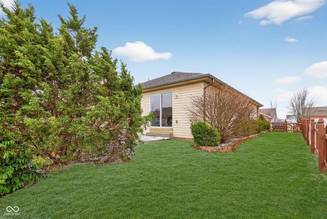 8174 Sydney Lane, Avon, IN 46123