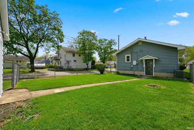 3629 Robinwood Drive, Fort Wayne, IN 46806