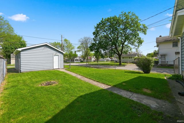3629 Robinwood Drive, Fort Wayne, IN 46806