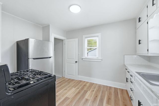 3629 Robinwood Drive, Fort Wayne, IN 46806