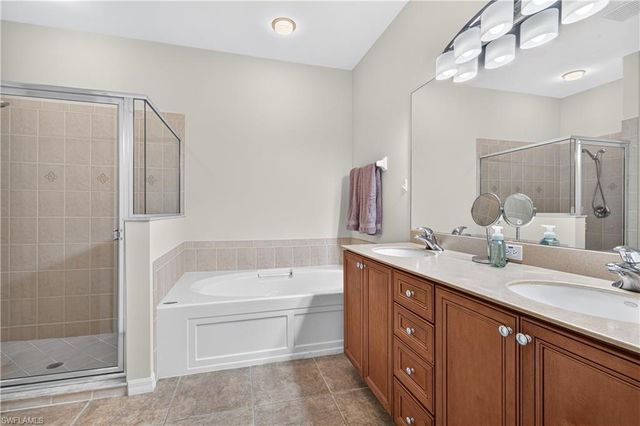13818 Village Creek DR, Fort Myers, FL 33908