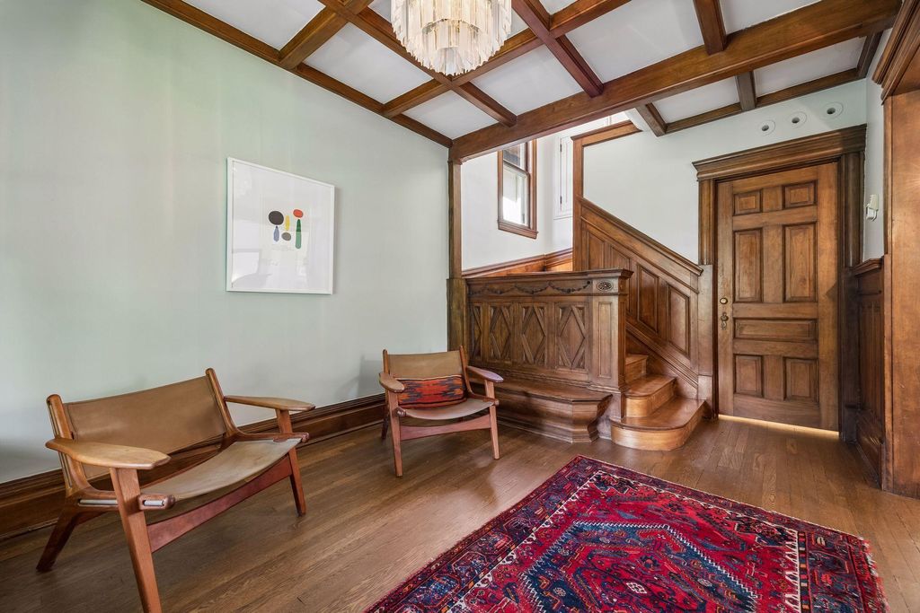 2432 W 24th Street, Minneapolis, MN 55405 — photo 2