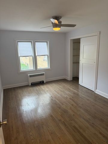 1747 W 95th Place 1, Chicago, IL 60643